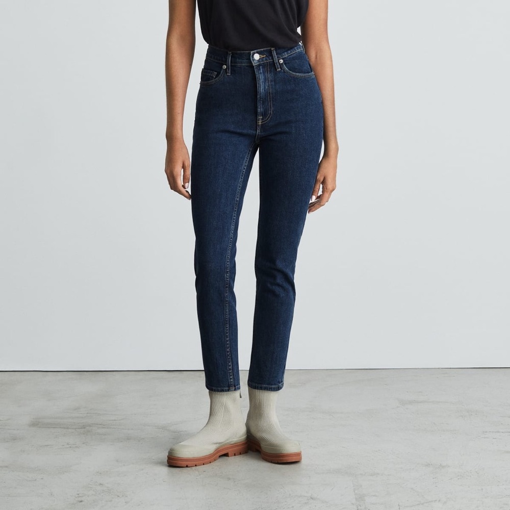 Everlane Original Cheeky Jean in Washed Midnight Size 27